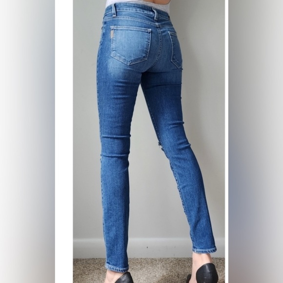 PAIGE Verdugo Ankle Jeans in 27- Light Distressing- See Pics - Picture 2 of 8